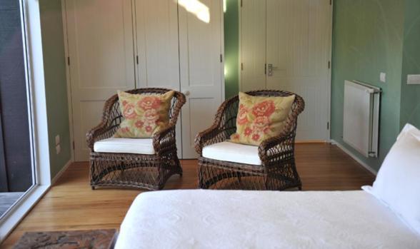 970 Lonely Bay Lodge Cooks Beach Ruang foto